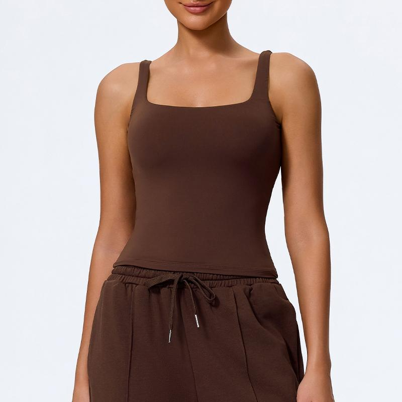 Essential Scoop Neck Tank Top