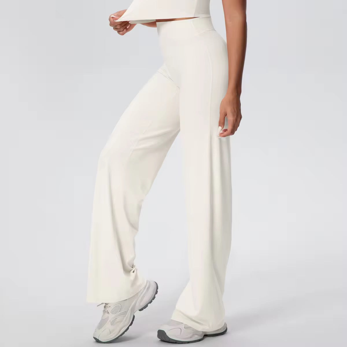 Move Free™ Luxe Flare Pants